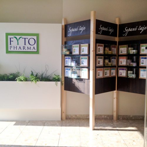 Vstupná hala firmy FYTO Pharma - spolupráca Mgr. Art. Petra Hromcová, foto Miriam Štefánková